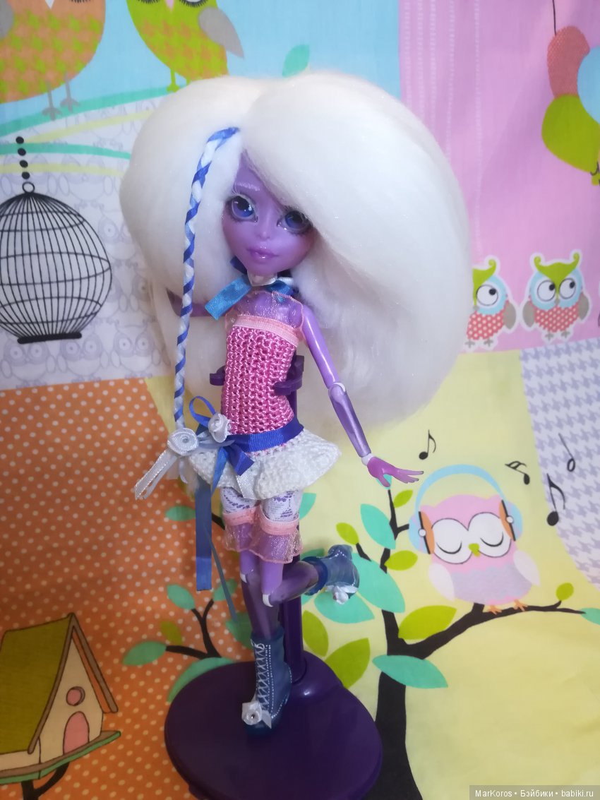 Монстры в книжном шкафу (часть 4) и другие его обитатели (фото 3)