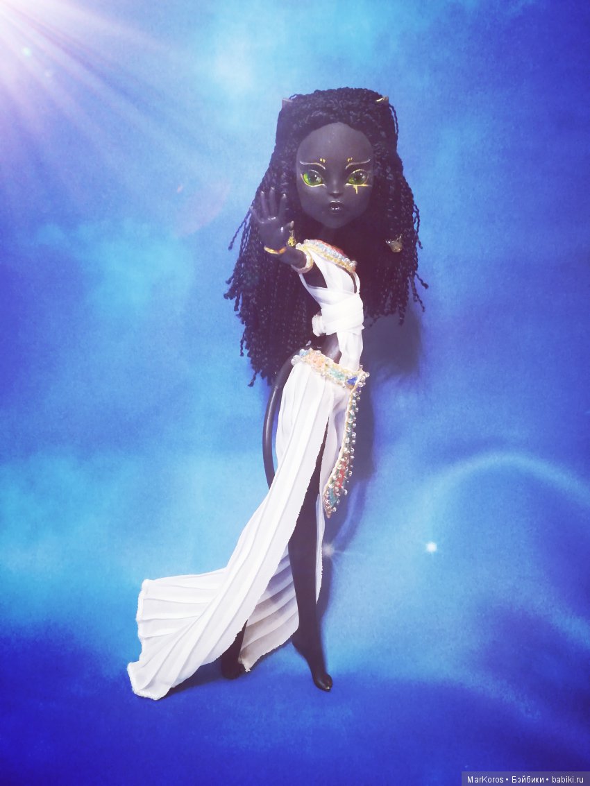 Баст, богиня Нижнего Египта. Монстры в книжном шкафу. Часть 6