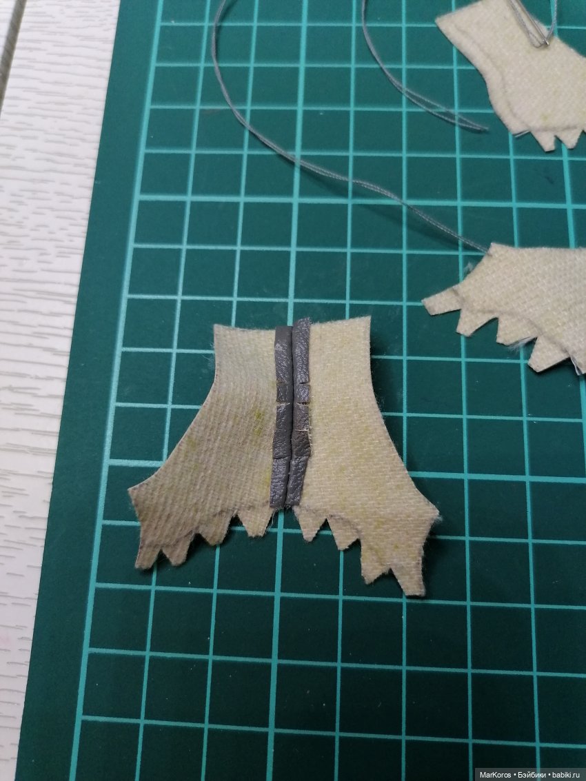 Покажем и расскажем (выкройка на Barbie WWE и МК по круглом креслу)