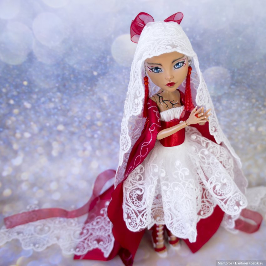 Красно-белая Клео — ООАК Monster High и Ever After High: репейнт (фото 3)