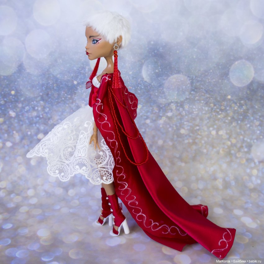 Красно-белая Клео — ООАК Monster High и Ever After High: репейнт (фото 7)