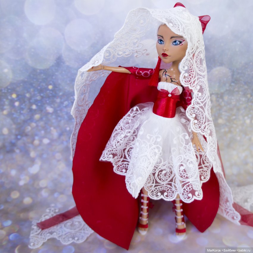 Красно-белая Клео — ООАК Monster High и Ever After High: репейнт (фото 5)