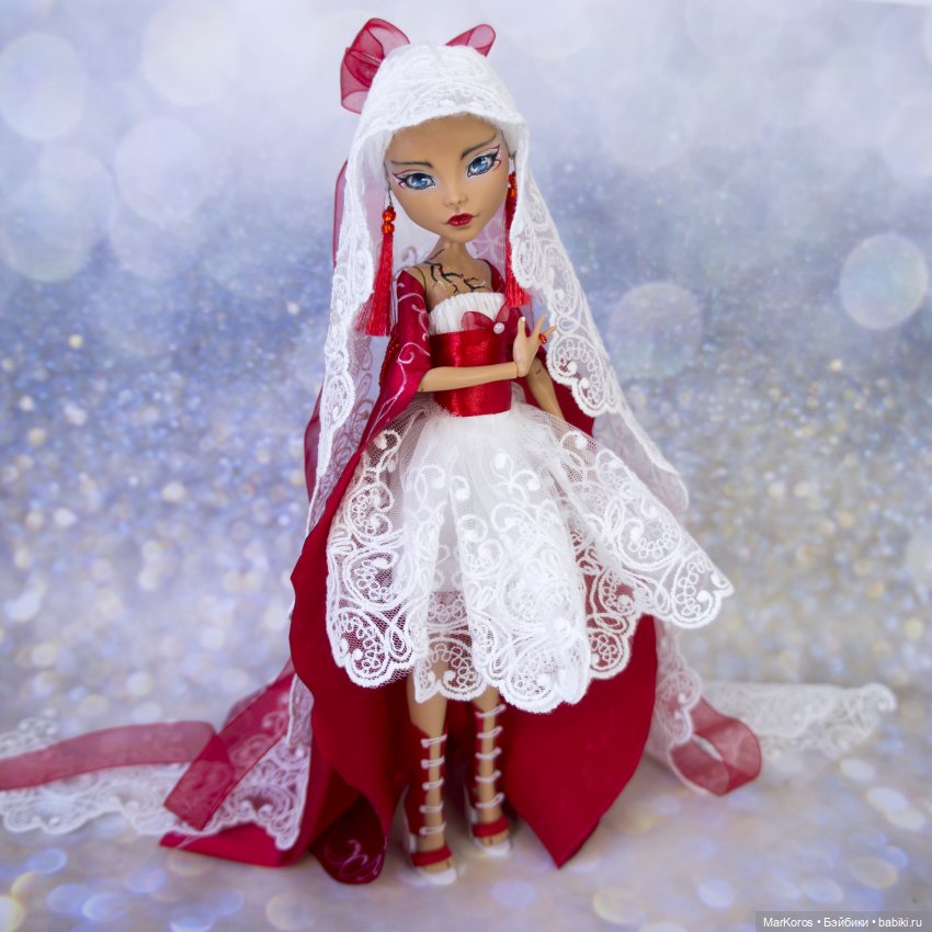 Красно-белая Клео — ООАК Monster High и Ever After High: репейнт (фото 2)