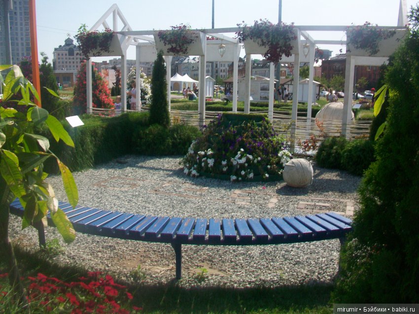 Как мы с кукляшками летом посещали цветочный фестиваль