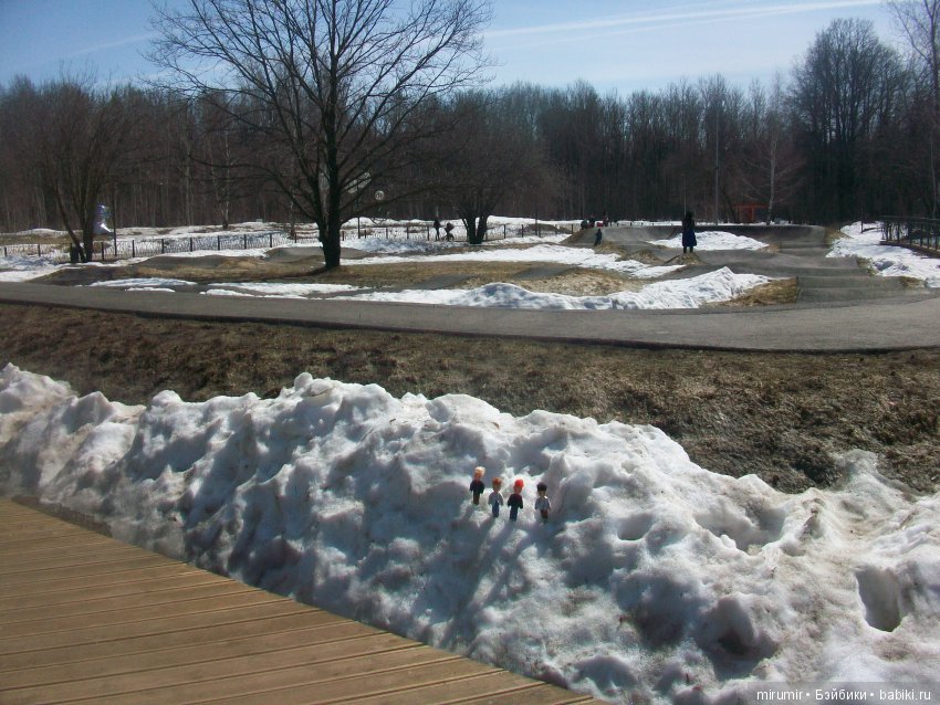 Как мои новые куклы ходили в парк (фото 9)