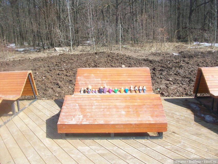 Как мои новые куклы ходили в парк