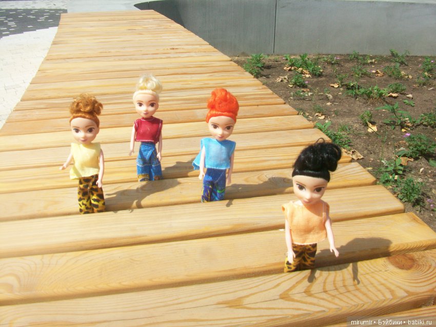 Прогулка с кукляшками — Другие мини