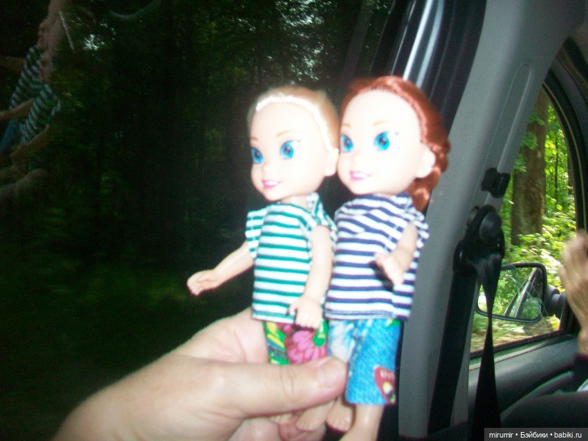 Мы первый раз вывезли своих новых куклят Лизу и Алису на дачу (фото 2)