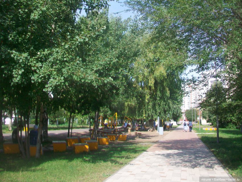 Прогулка на бульвар - 2 — Игровые куклы разных производителей (Разное): редкие бренды