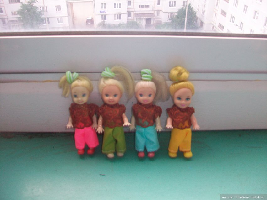 "Скоро осень... За окнами август..."