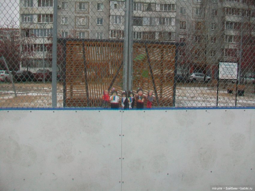 Ноябрьские прогулки - 2 — Игровые куклы разных производителей (Разное): редкие бренды