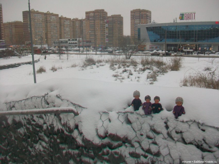 Декабрьские прогулки - 2 — Игровые куклы разных производителей (Разное): редкие бренды