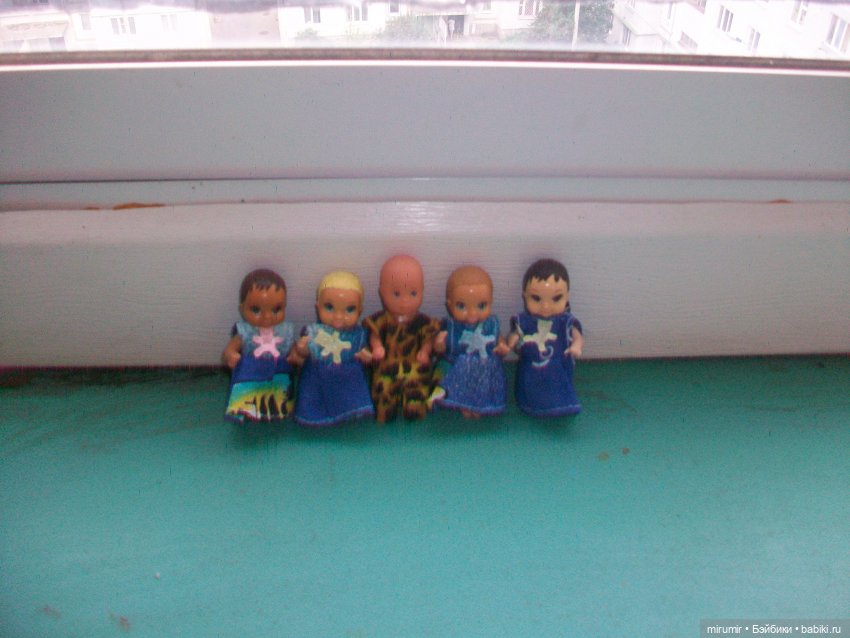 Пока одни девчушки путешествовали