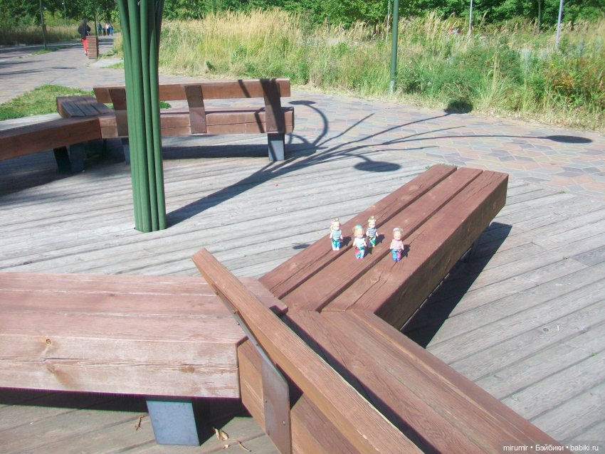 Посидели с книжкой в парке