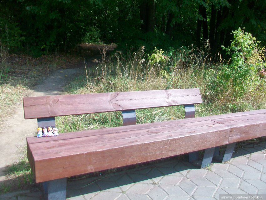 Посидели с книжкой в парке