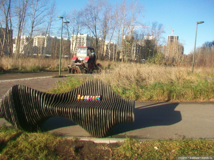 Наш парк в ноябре — Игровые куклы разных производителей (Разное): редкие бренды