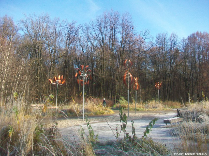 Наш парк в ноябре — Игровые куклы разных производителей (Разное): редкие бренды