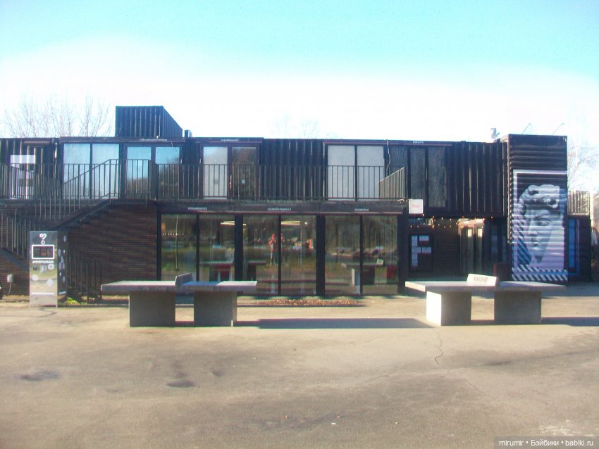 Наш парк в ноябре — Игровые куклы разных производителей (Разное): редкие бренды