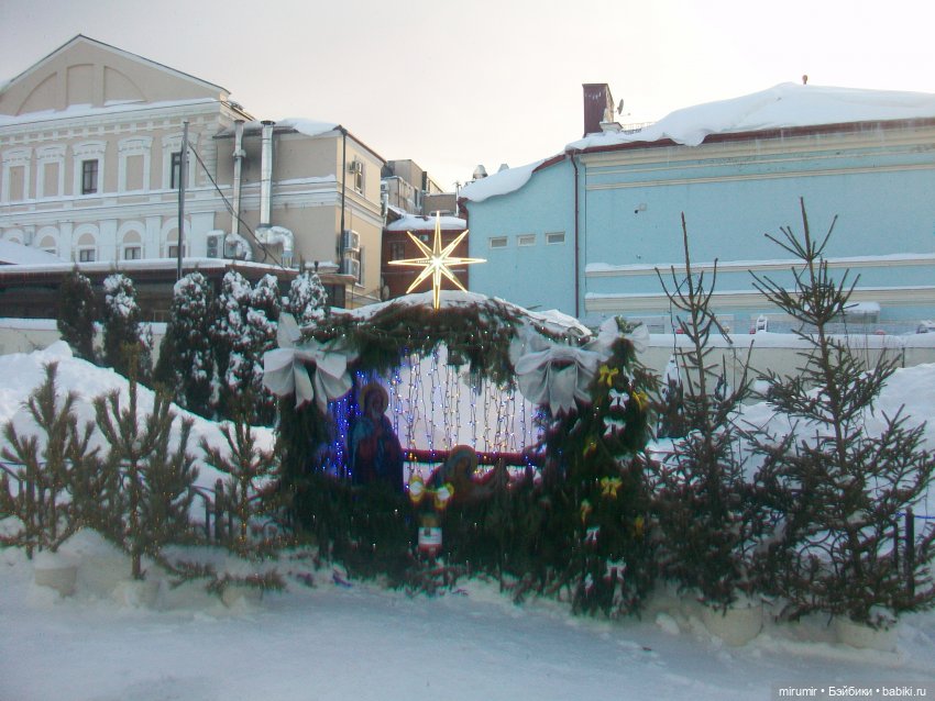 Рождественская прогулка по центру города (фото 7)