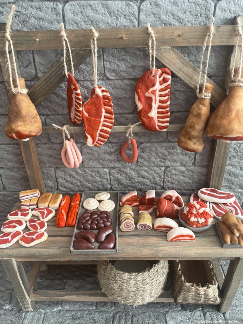 Городской Рынок. Часть 3. Прилавок с мясом (фото 10)