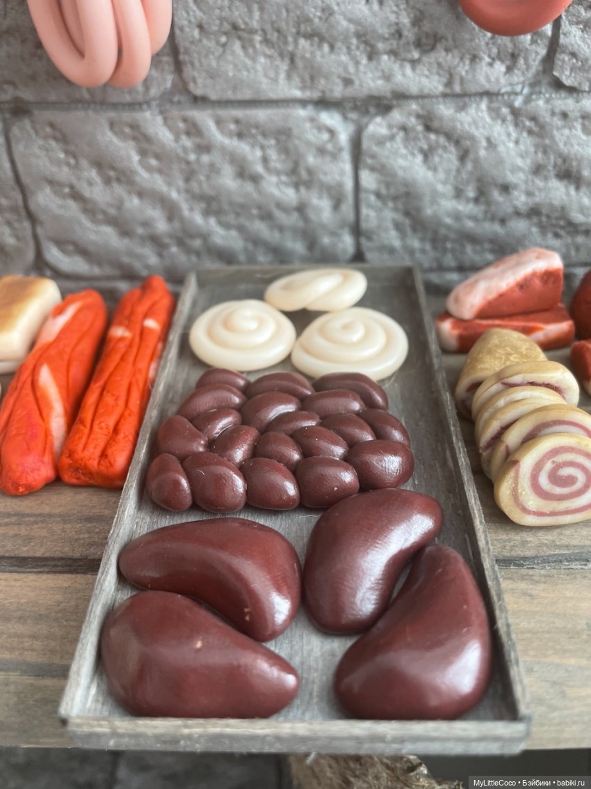 Городской Рынок. Часть 3. Прилавок с мясом (фото 4)