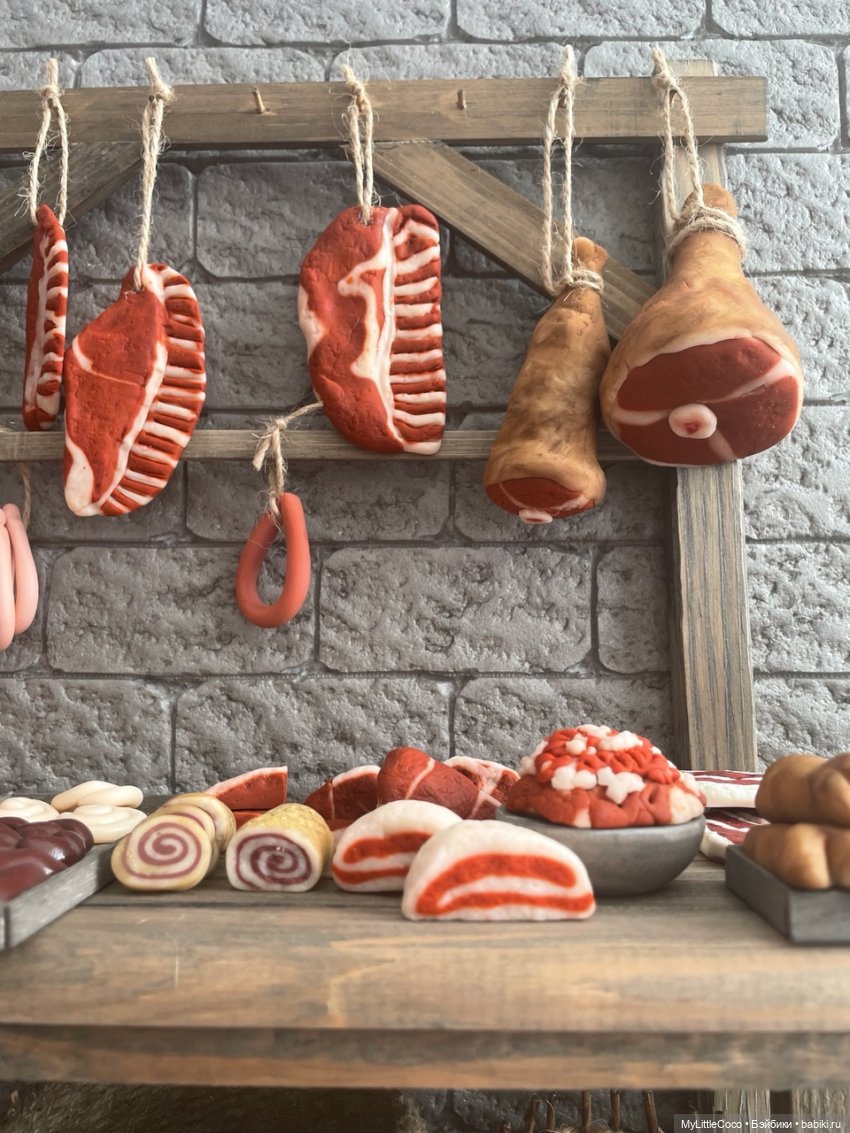 Городской Рынок. Часть 3. Прилавок с мясом (фото 6)