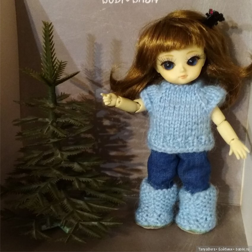 Новогодний уголок для очень настырной малявки