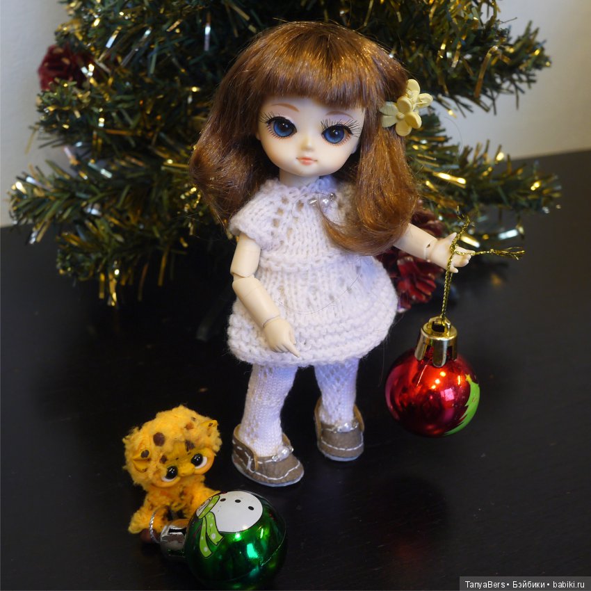 Новогодний уголок для очень настырной малявки (фото 7)