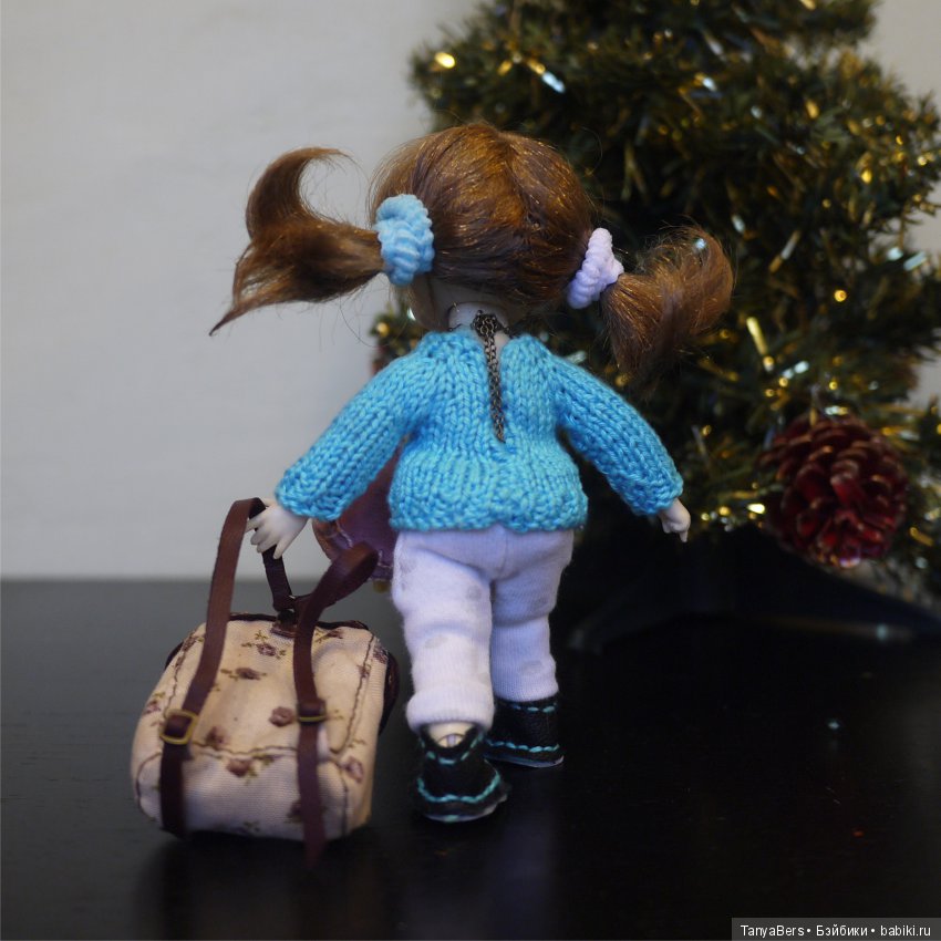 Новогодний уголок для очень настырной малявки (фото 6)