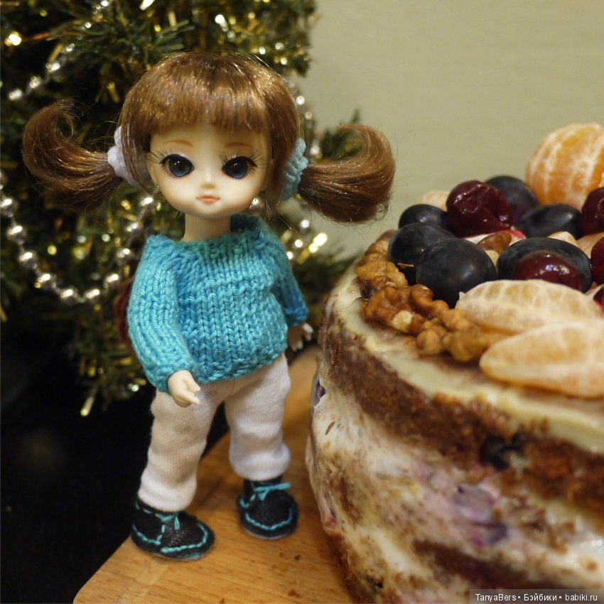 Новогодний уголок для очень настырной малявки