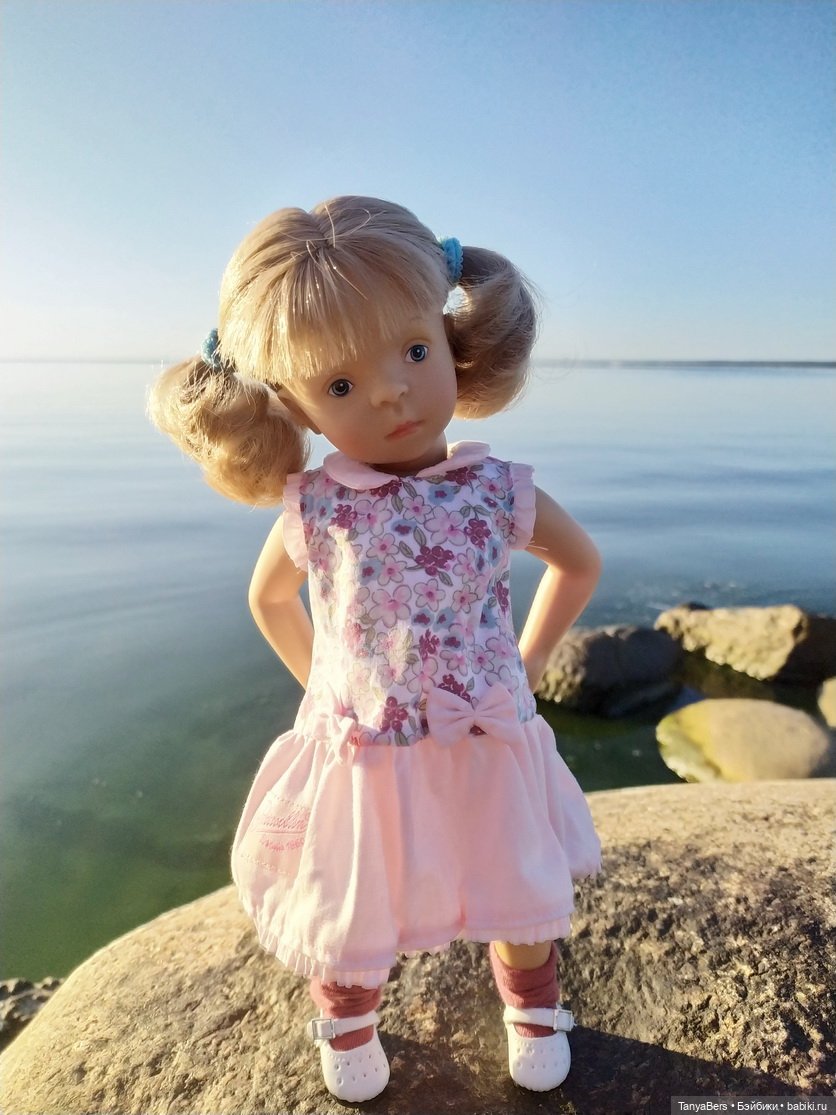 Погуляем по берегу "моря" - онлайн