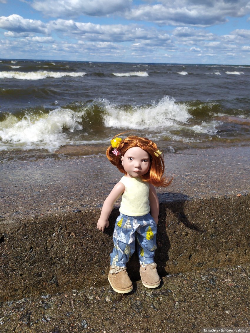 Погуляем по берегу "моря" - онлайн