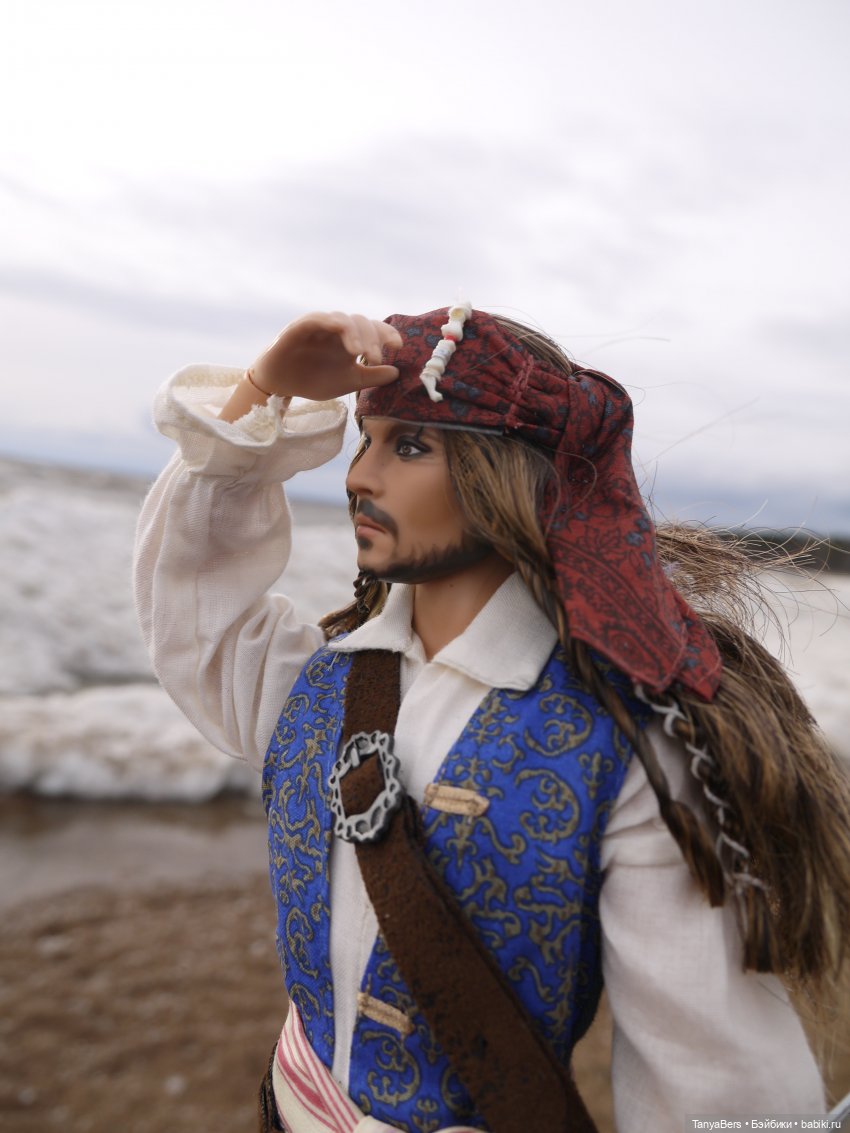 Погуляем по берегу "моря" - онлайн