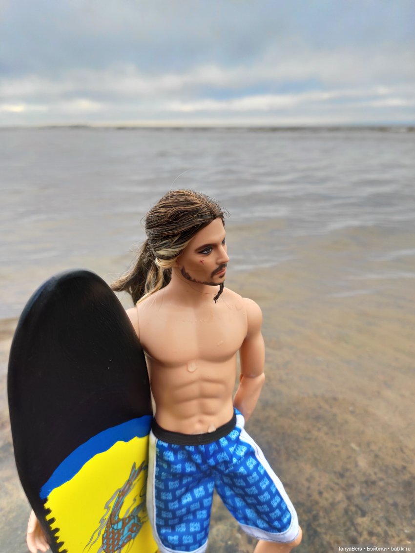 Ловец волн — Куклы Barbie (Барби): Looks (фото 6)