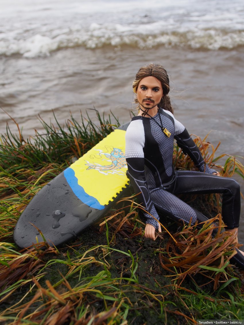 Ловец волн — Куклы Barbie (Барби): Looks