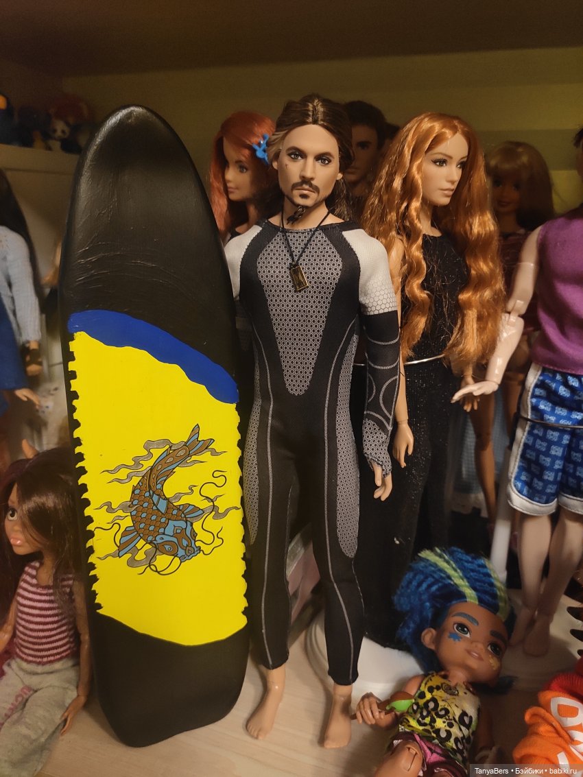 Ловец волн — Куклы Barbie (Барби): Looks (фото 3)