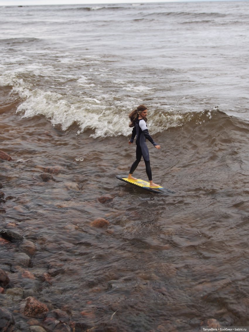 Ловец волн — Куклы Barbie (Барби): Looks