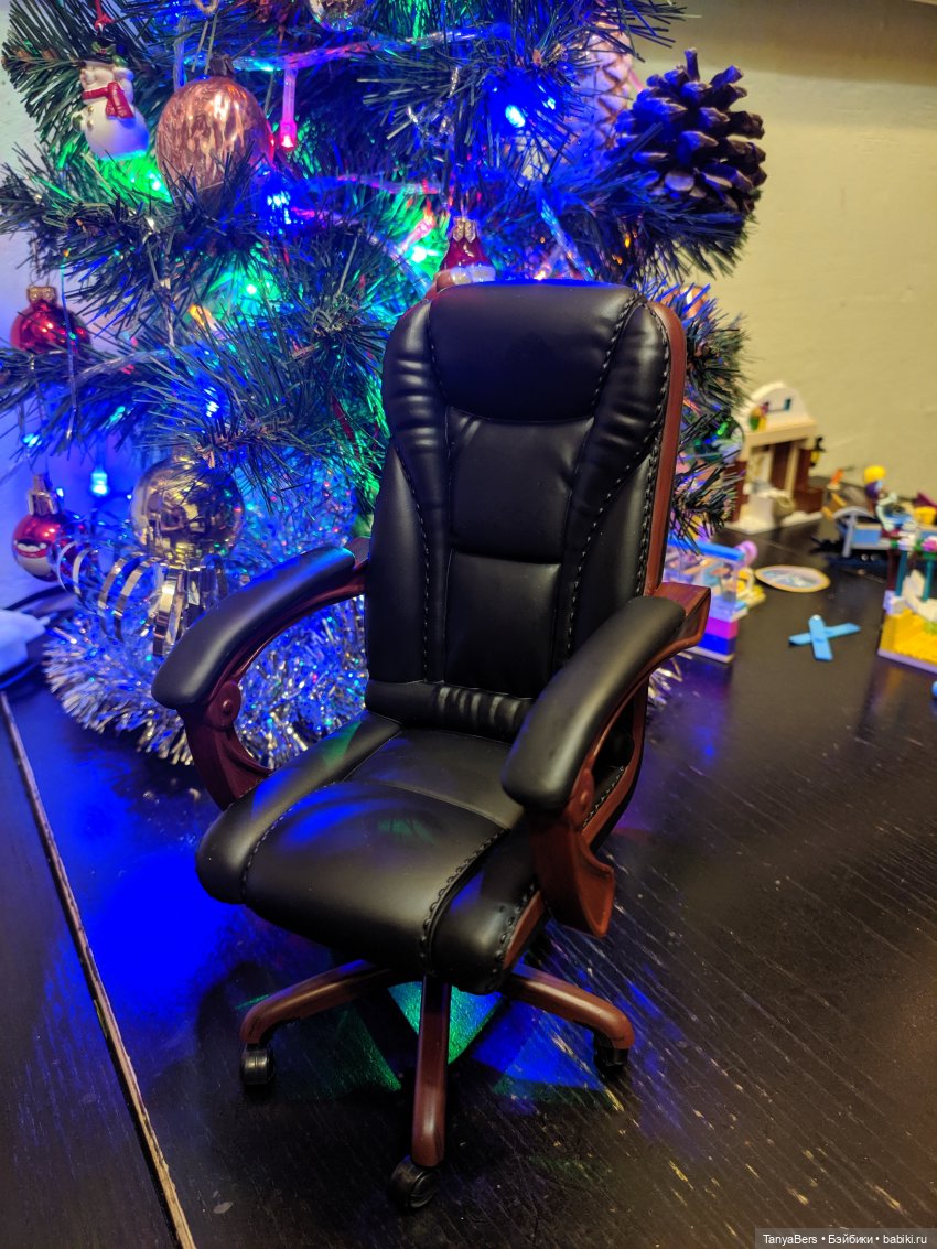 Про кресло и неожиданное окно