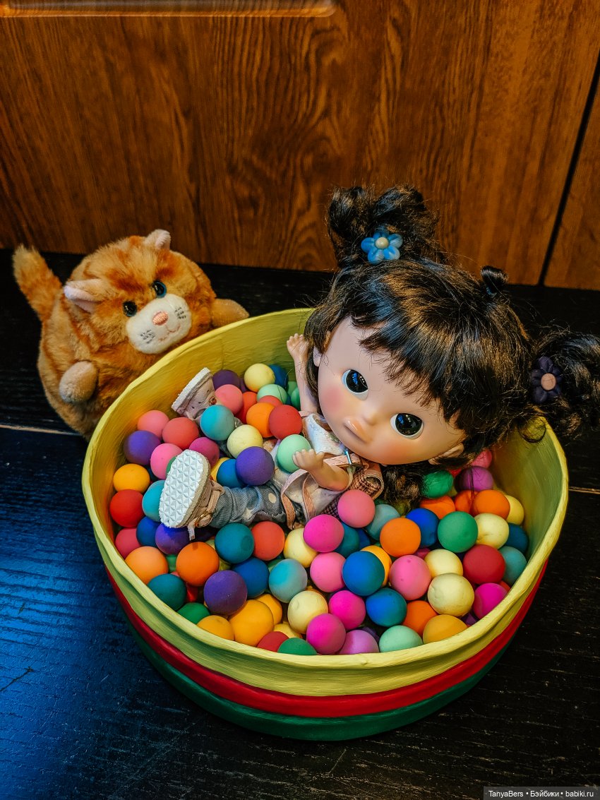 Из зимы в лето с котёнком Mui-Chan 🐾 | Бэйбики Из зимы в лето с котёнком Mui-Chan 🐾