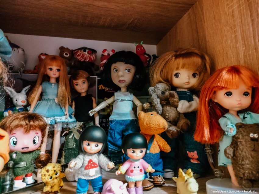 Мои "куклополочки"❤️ — Домашние коллекции кукол: фото собраний