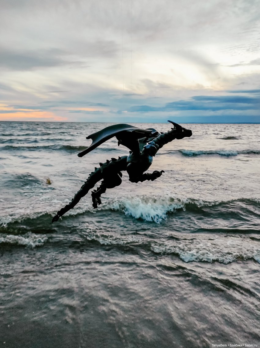 Там где живут драконы 🐉🌊✨