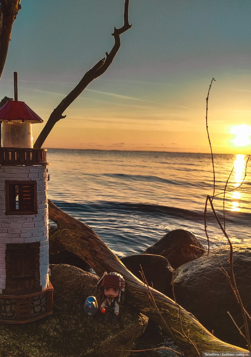 Блуждающий Маяк🏮🌊✨ — Зарисовки из кукольной жизни: фотоистории