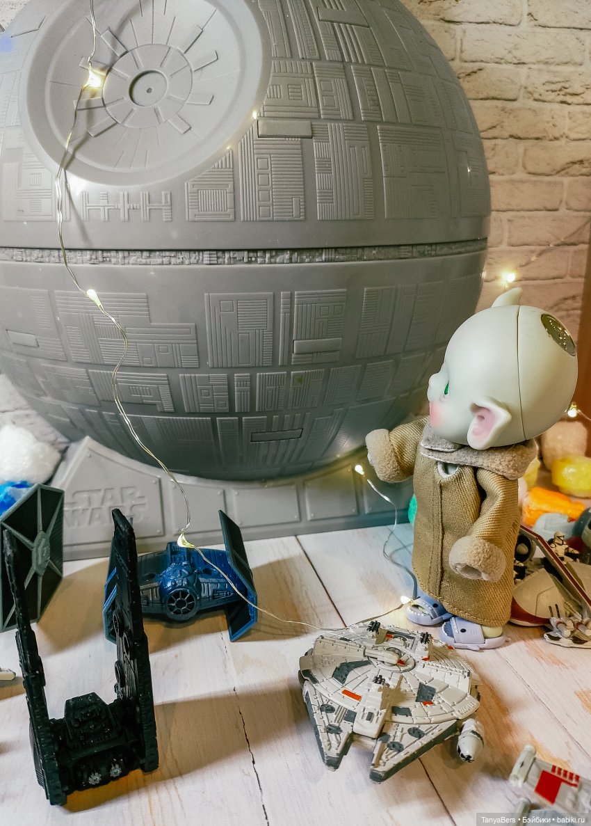 Ушастик 💚👻 на страже Вселенной 😁🌠 (фото 8)