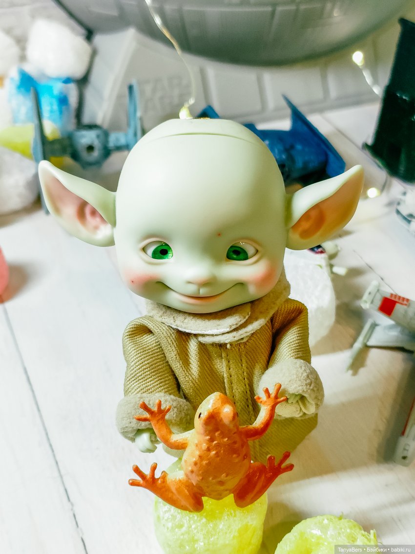 Ушастик 💚👻 на страже Вселенной 😁🌠 (фото 10)