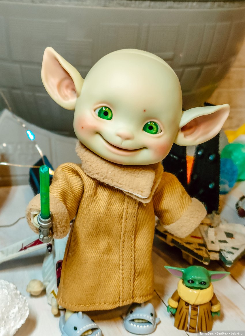 Ушастик 💚👻 на страже Вселенной 😁🌠