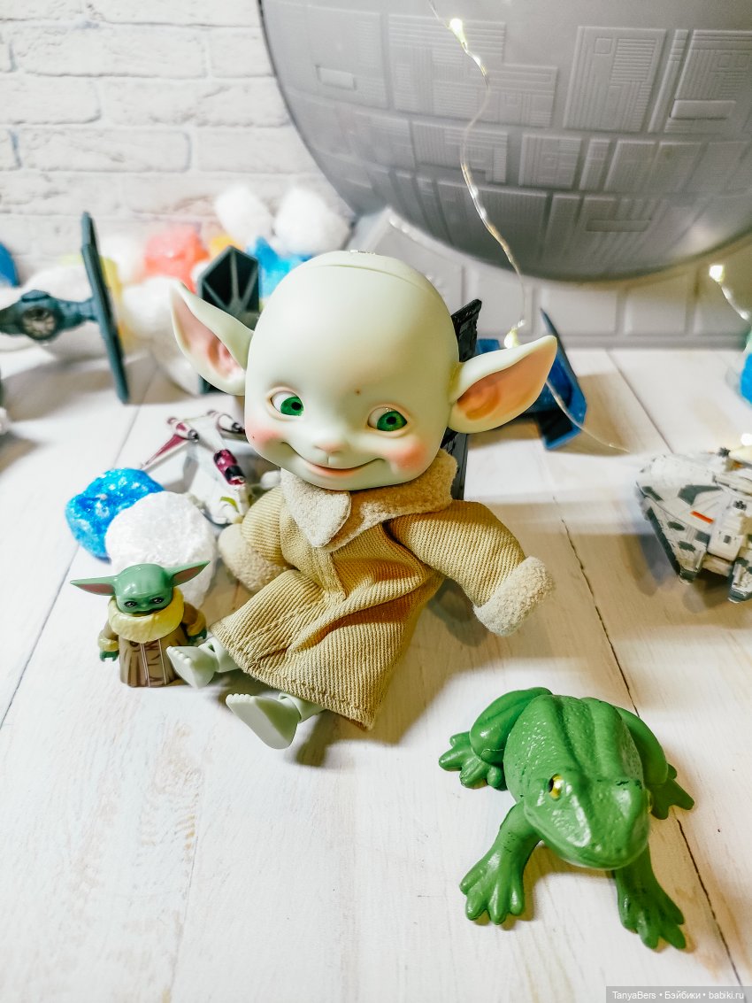 Ушастик 💚👻 на страже Вселенной 😁🌠