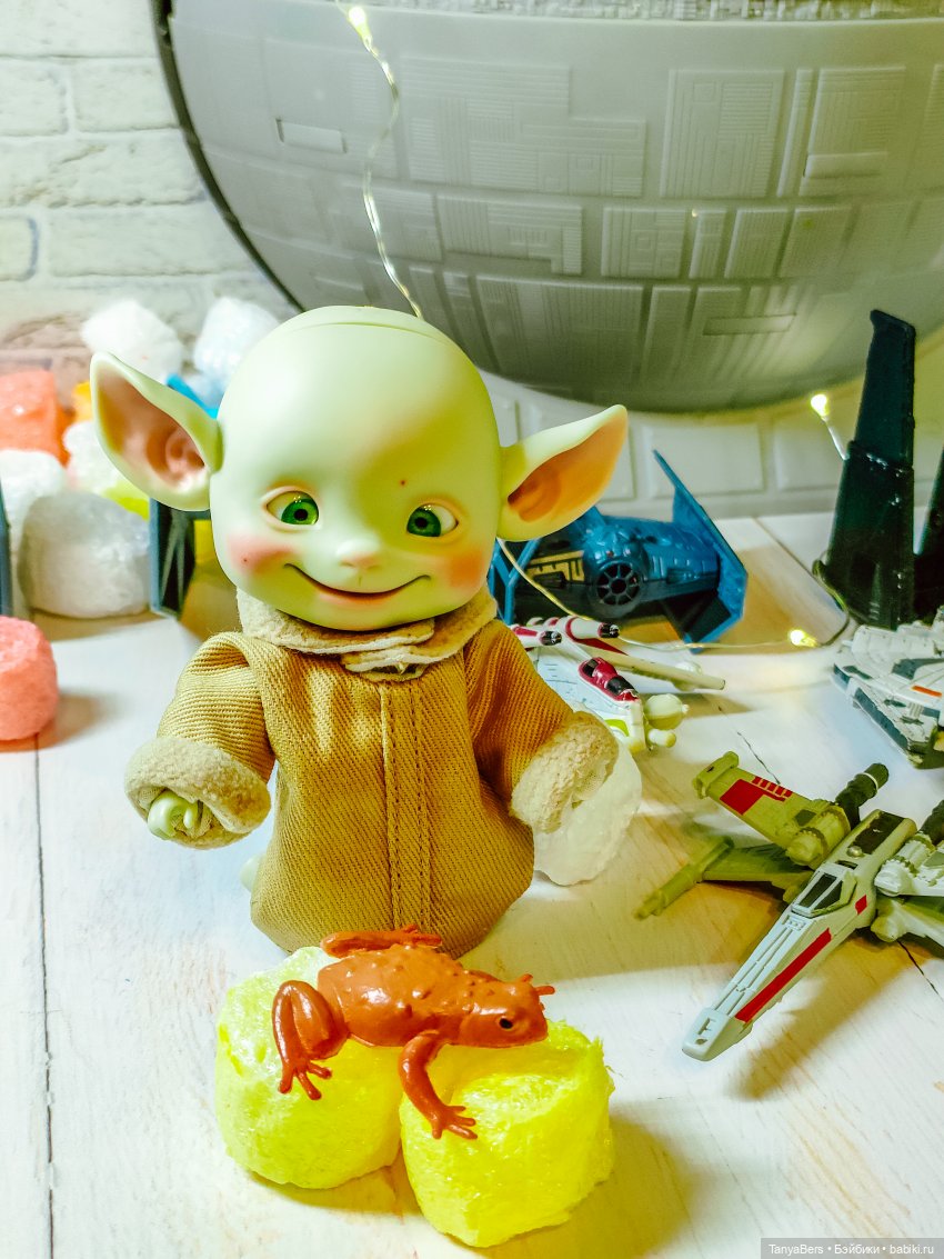 Ушастик 💚👻 на страже Вселенной 😁🌠 (фото 9)