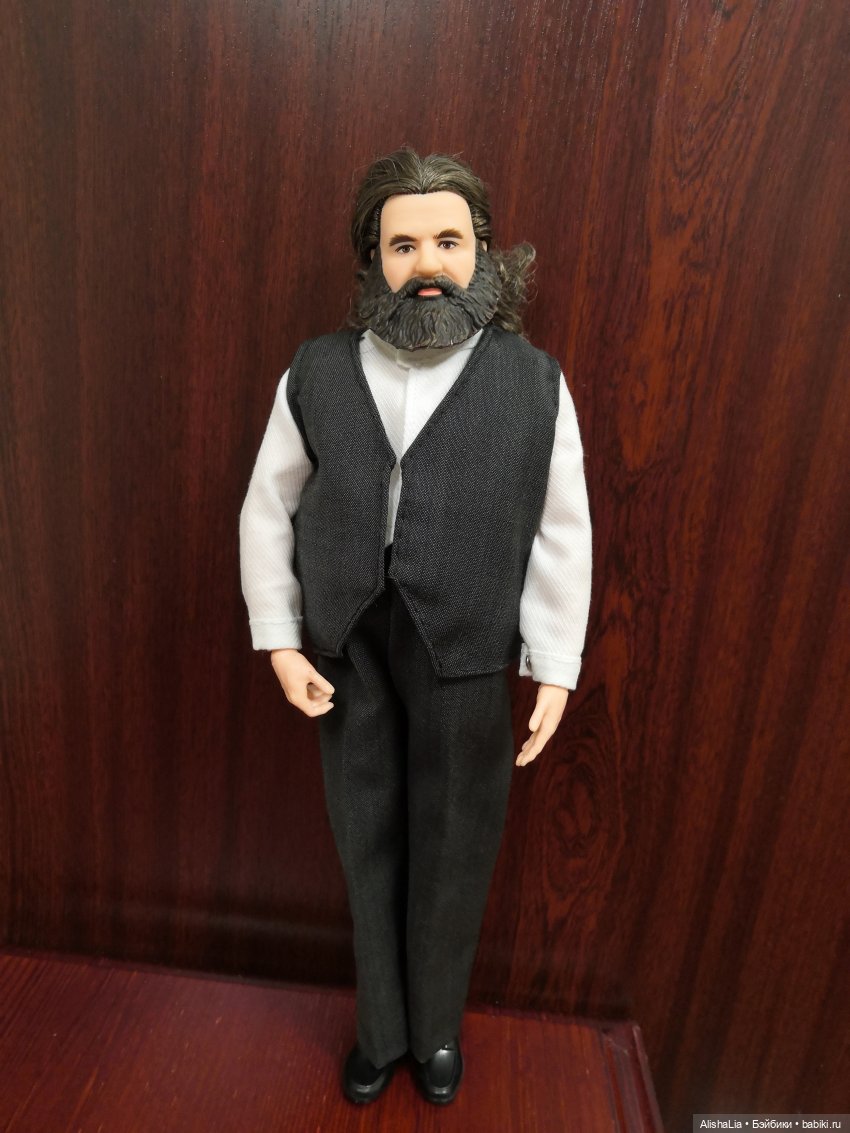 Режем бороду Хагриду | Бэйбики Режем бороду Хагриду — Куклы Barbie (Барби): Looks (фото 6)