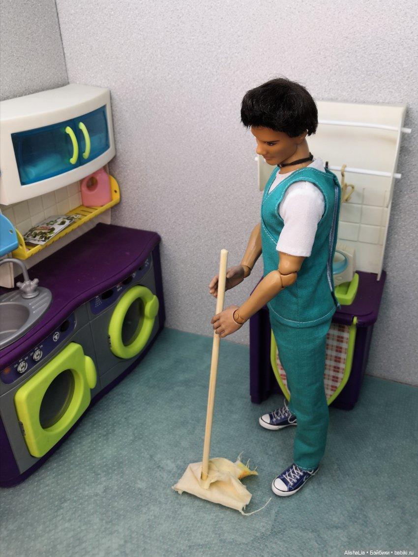 Городок. Глава 54. Первый рабочий день