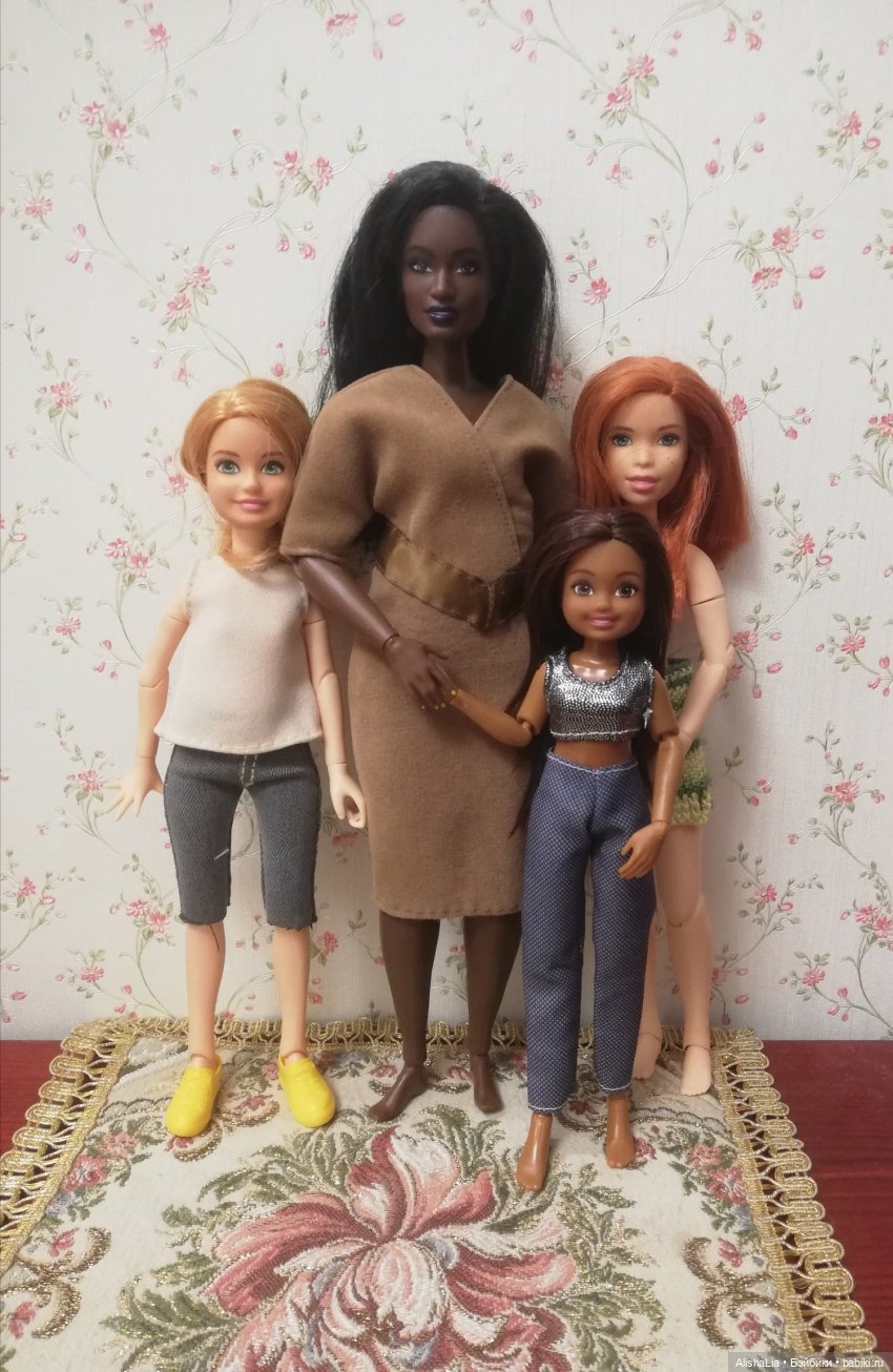 Ещё один гибрид малышки — Куклы Barbie (Барби): Looks (фото 4)